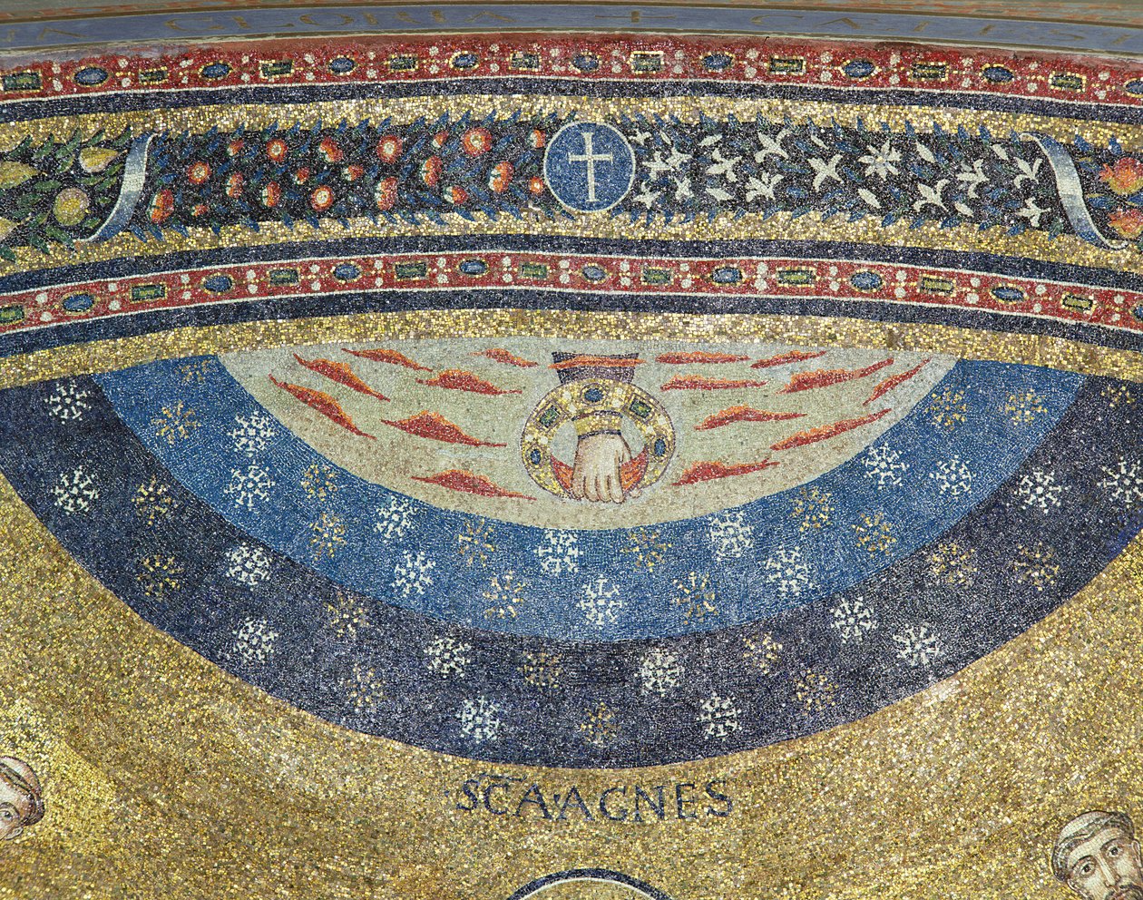 Coroação da Virgem e do Céu (mosaico) de Italian School