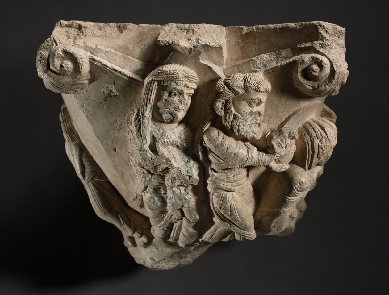 Fragmento de uma capital com cenas da infância de Maria, oficina da Catedral de Monopoli, início dos anos 1100 de Italian School