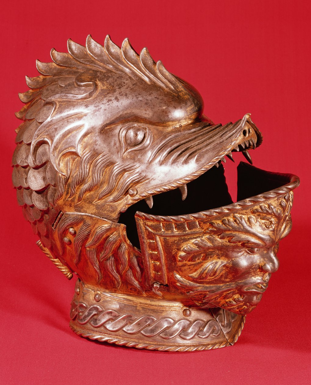 Capacete com o rosto de um monstro (aço) de Italian School