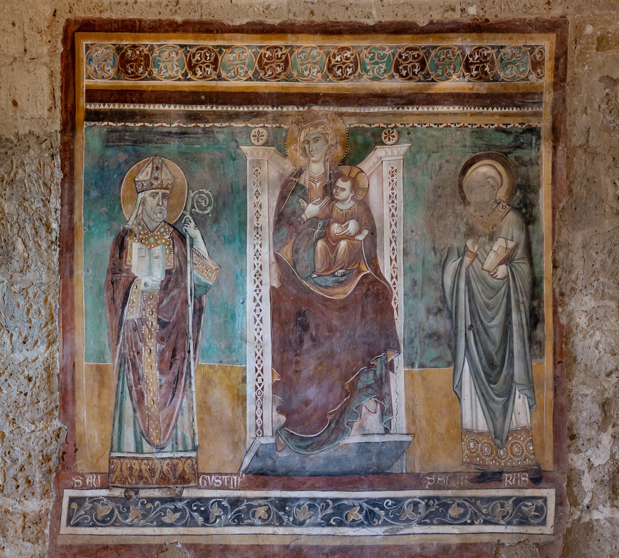Madonna entronizada com os Santos Agostinho e Severo, Oratório do Crucifixo, último quarto do século XIII (fresco) de Italian School
