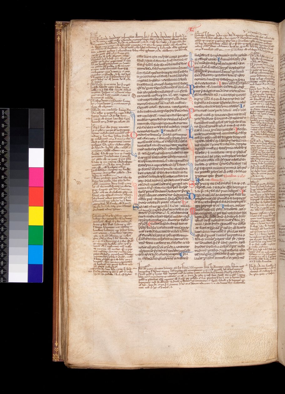 Sra. 213. Gregory IX, Decretales with Apparatus de Bernardo Botone de Parma, F.93v. Texto principal em um livro gótico (littera rotunda) de Italian School