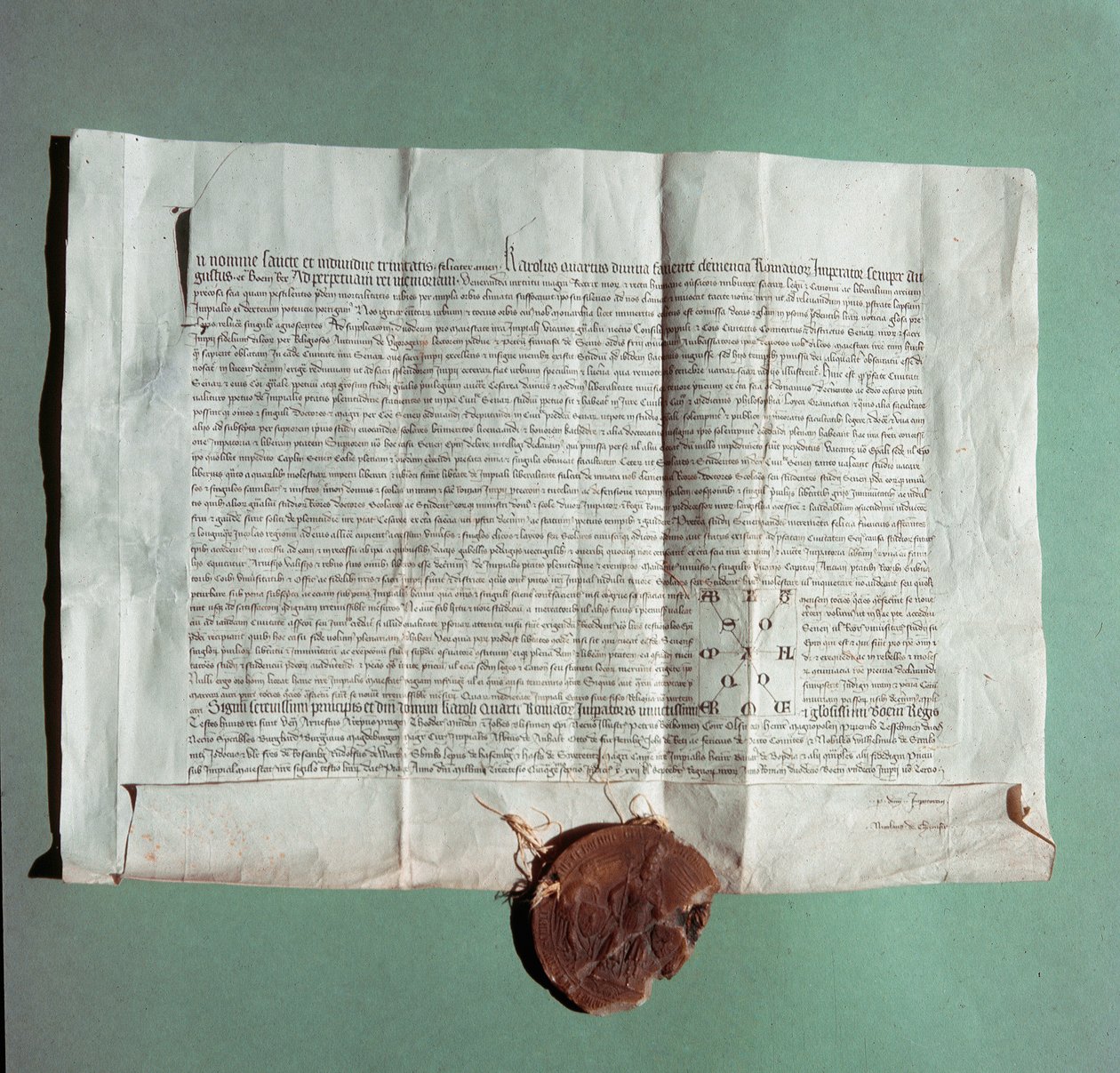 Documento oficial do Imperador Carlos IV (1316-1378) certificando oficialmente a Universidade de Siena (Universita di Siena) como o "General Studium". de Italian School