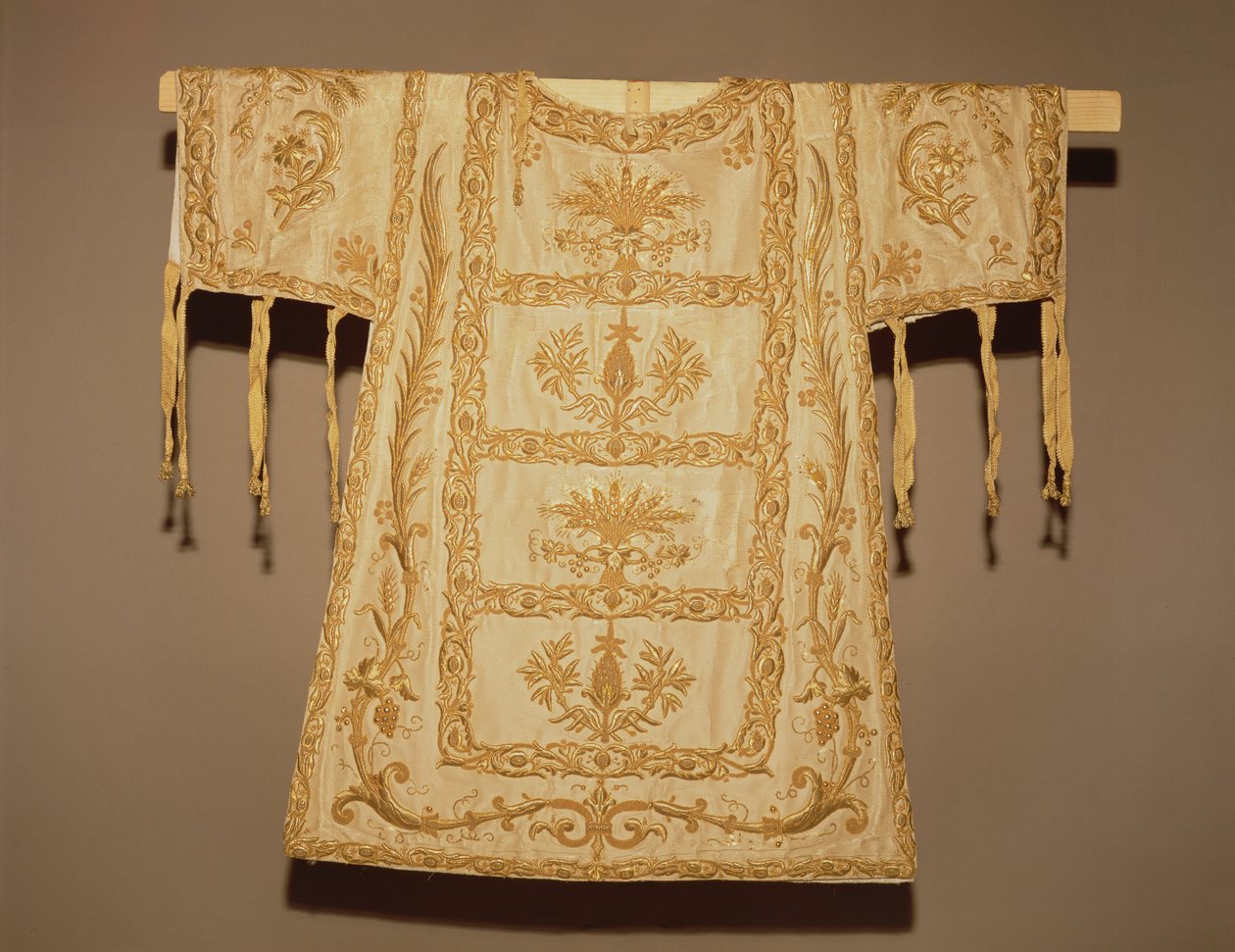 Parato de Corpus Domini dalmático (seda) de Italian School