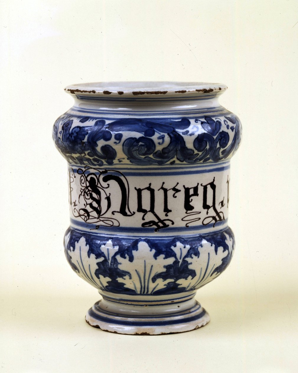 Vaso de farmácia: albarella. Museu de Ciência e Tecnologia, Milão. de Italian School