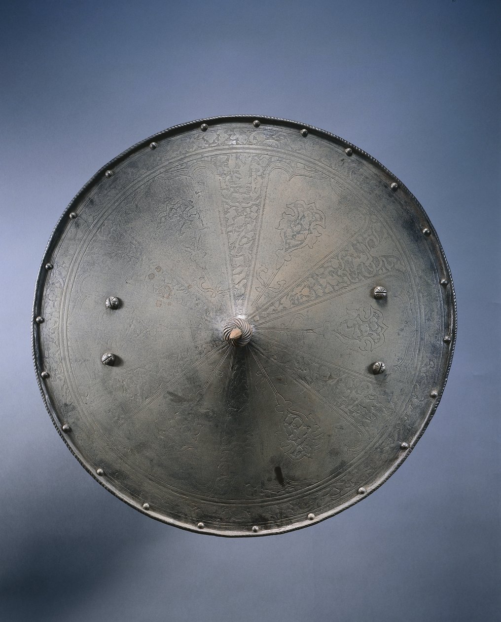 Rondache, ou escudo redondo, c.1550-1600 de Italian School