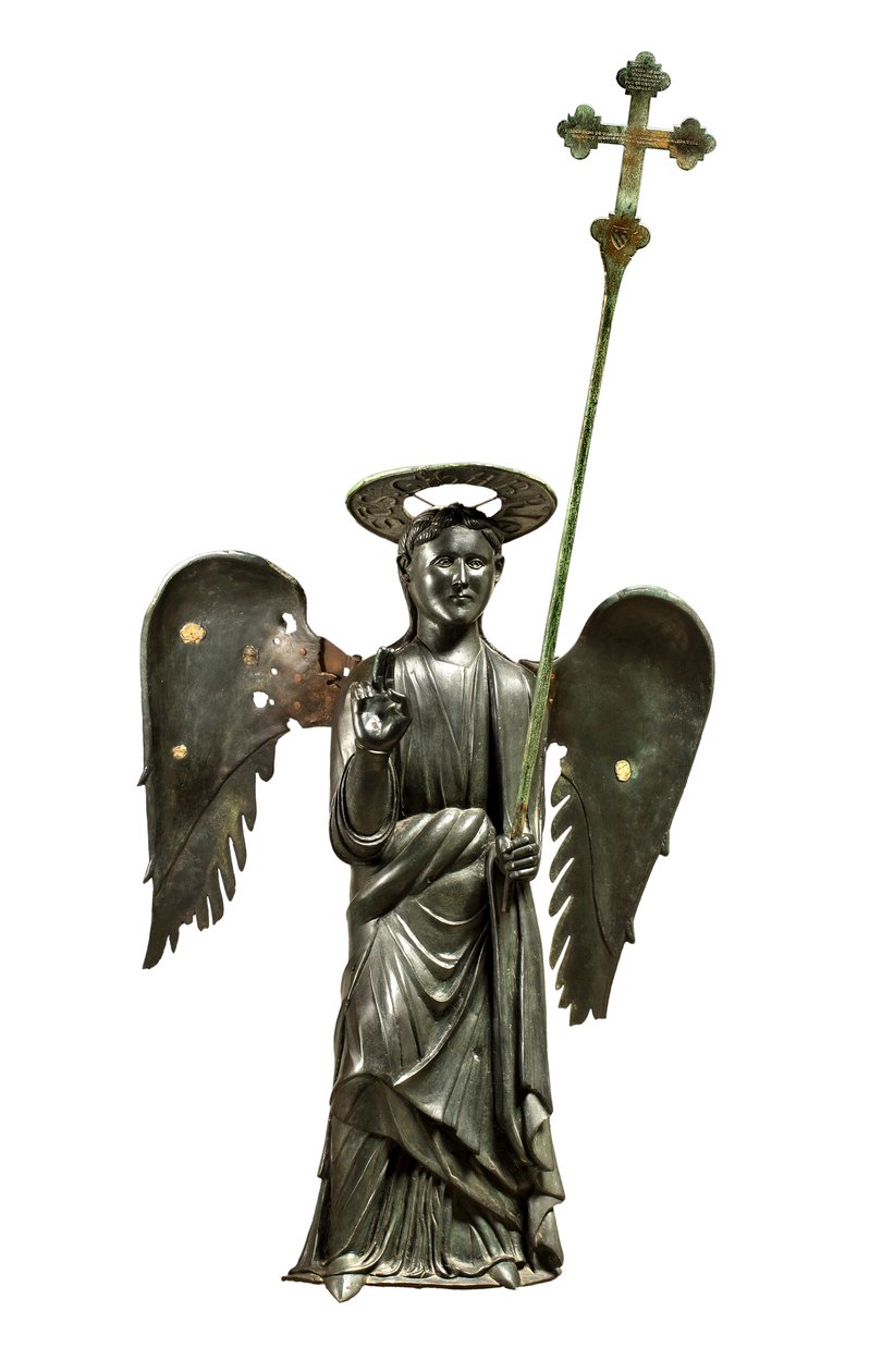 São Gabriel Arcanjo segurando uma cruz processional, estátua de bronze do século XII, Cruz de 1369 de Italian School