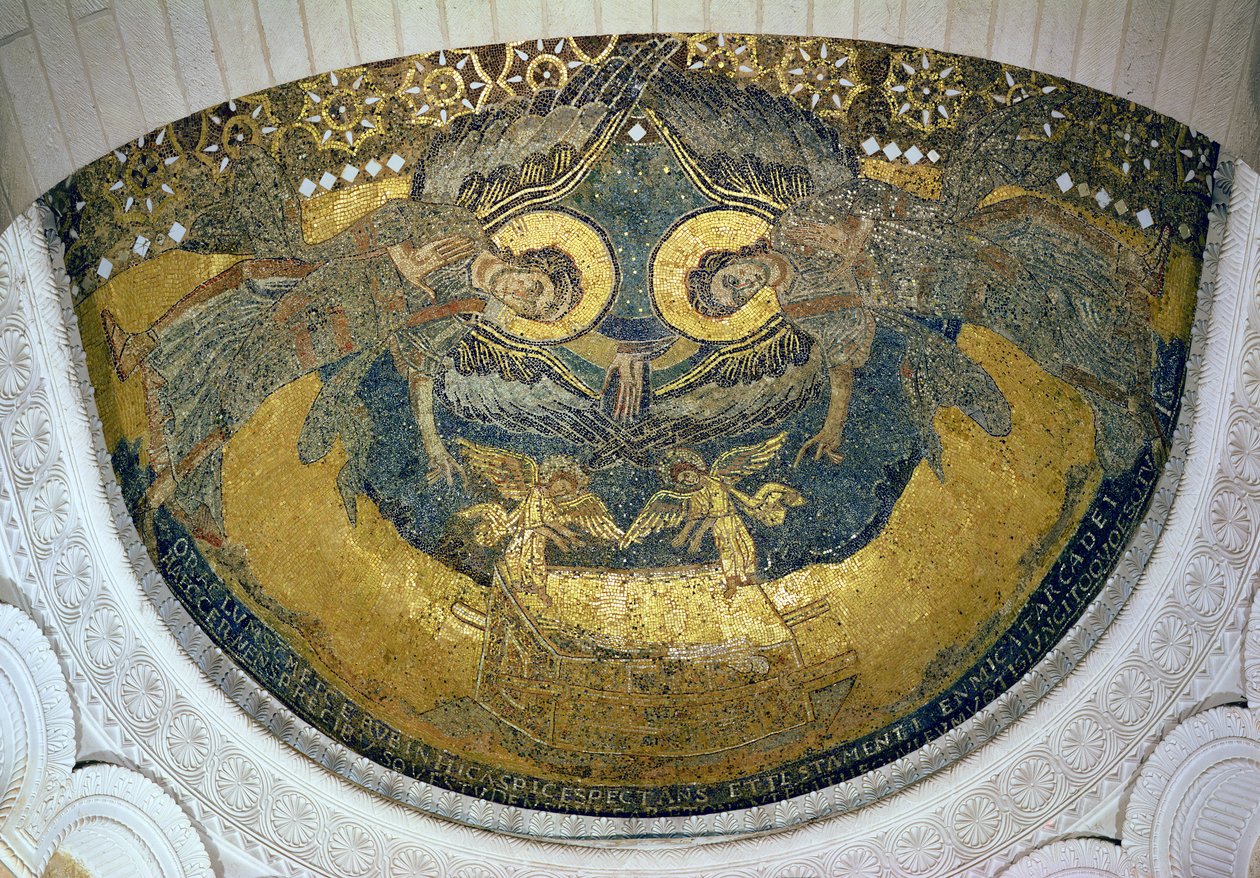 A Arca da Aliança apoiada por Querubins, da semi-cúpula da abside leste (mosaico) de Italian School