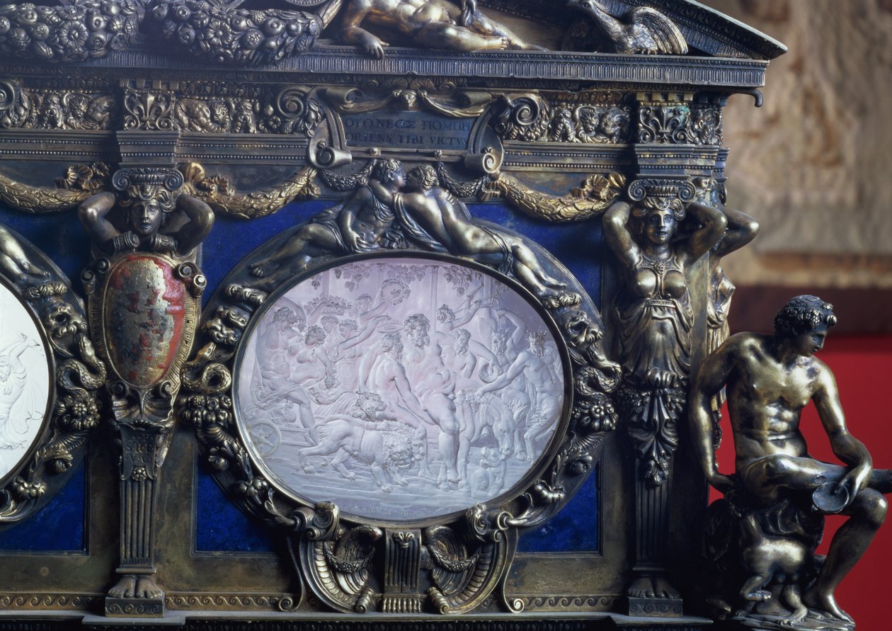 O Peito Farnese, detalhe da incrustação oval representando o Triunfo de Baco, de Sebastiano Sbarri (fl.1548-61) e Giovanni Bernardo da Castel Bolognese de Italian School