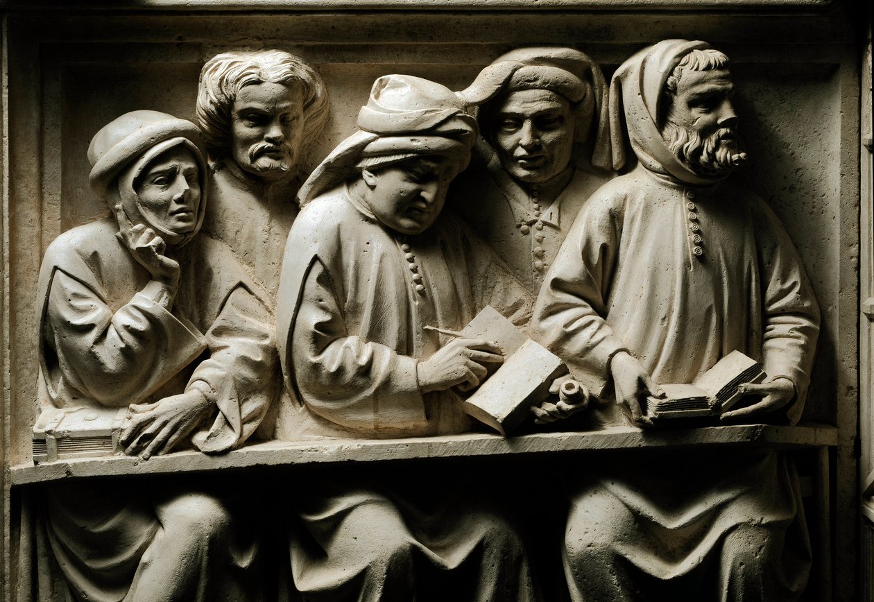 Ensino universitário: estudantes Detail. Baixo relevo de pedra policromada do túmulo de Lorenzo del Pino, advogado e professor de direito da Universidade de Bolonha, Universidade de Bolonha, realizado pela oficina de Dalle Masegne (final do século XIV). 13 de Italian School