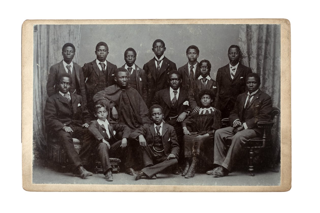Instituto de Formação do Congo para Estudantes Africanos, Colwyn Bay, País de Gales, 1895 (impressão em gelatina) de J. W. Thomas