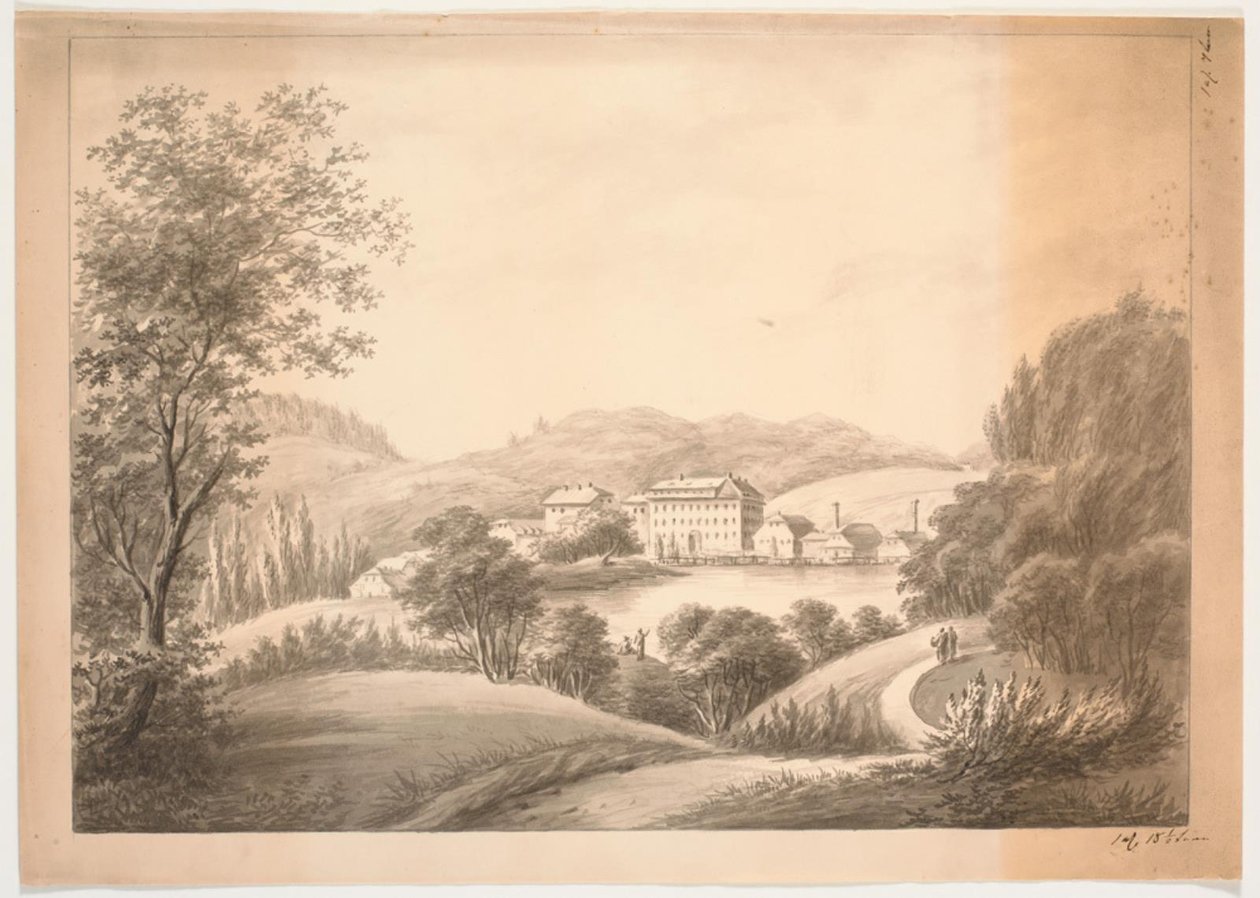 Vários edifícios próximos, i.a. um edifício principal e casas menores com chaminés, por riachos ou lagos, cercadas por árvores e colinas de J.P. Møller
