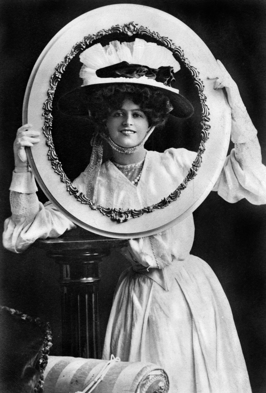 Marie Studholme 1875-1930, atriz inglesa, 1904. de J. Beagles and Co.