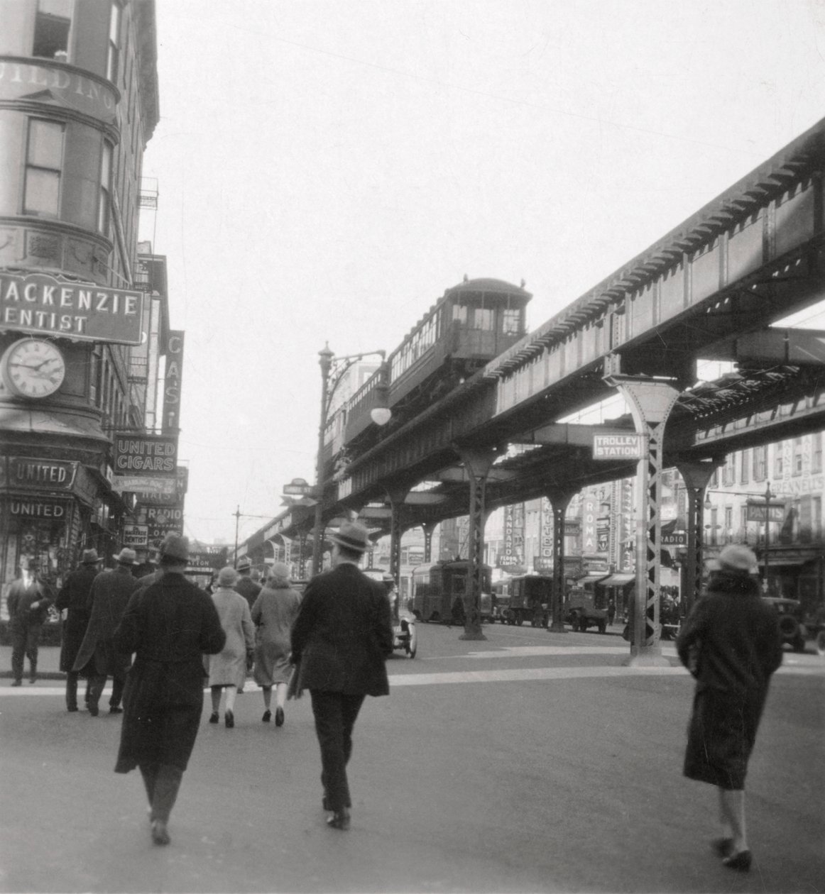 Flatbush Avenue, Nova York, EUA, século XX de J. Dearden Holmes