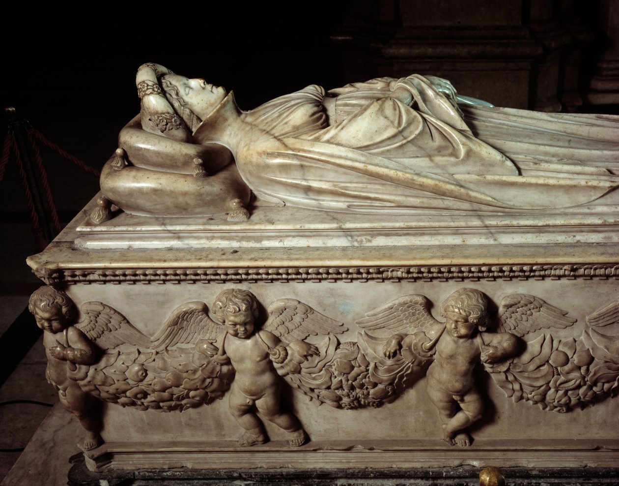 Ilaria del Carretto (1379-1405), esposa de Paolo Guinigi (1376-1432), político italiano (monumento funerário de Ilaria del Carretto, esposa de Paolo Guinigi) Escultura em mármore de Jacopo della Quercia (1371/74-1438) 1406-1407 Lucca (Lucca), catedral de S de Jacopo della Quercia