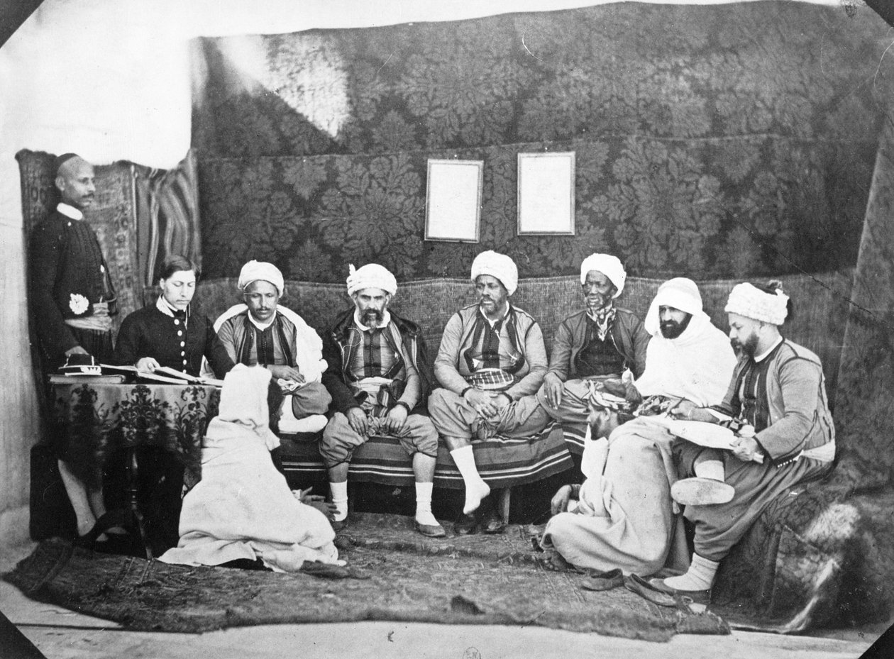 Tribunal de conciliação de diferentes raças no Bureau Arabe, c.1857-67 de Jacques Antoine Moulin