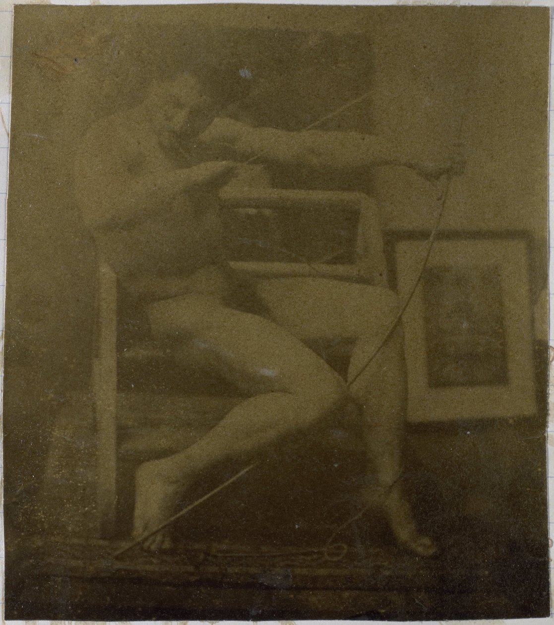 Estudo de um modelo nu masculino, sentado num degrau, visto de frente com uma corda e uma vénia no colo, no estúdio de Jacques de Lalaing de Jacques Lalaing (attributed to)