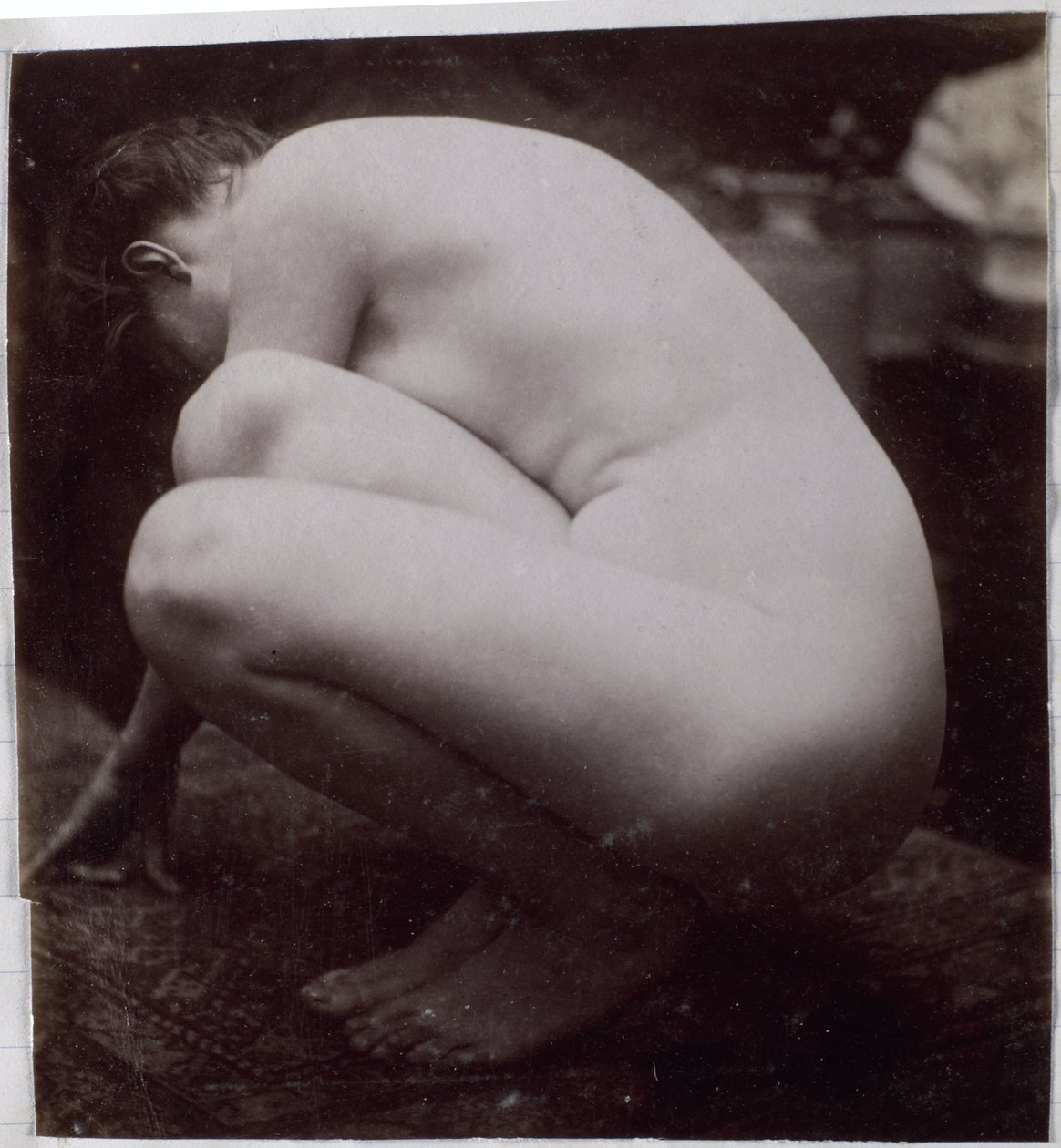 Estudo de um modelo nu feminino, visto de lado, no estúdio de Jacques de Lalaing, estudo preliminar de elemento para uma fonte no Musée des Beaux arts, Tournai e para uma fonte circular de Jacques Lalaing (attributed to)