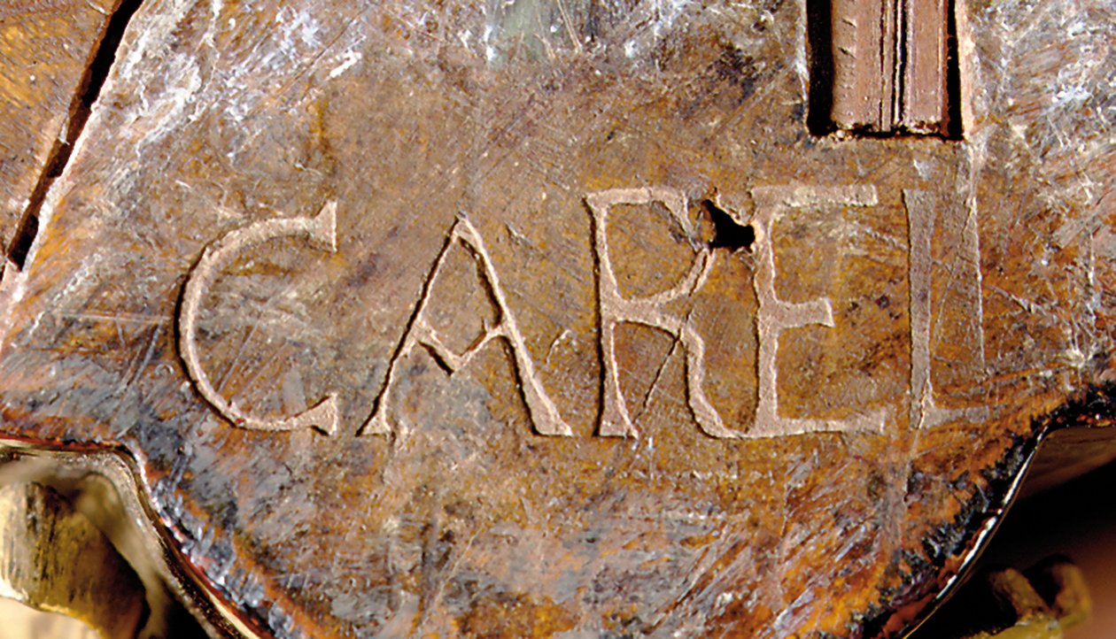 Par de encoignures Louis XV coromandel, meados do século 18 (laca, ormolu e madeira ebonizada) (ver também 1274739-40) de Jacques Philippe Carel