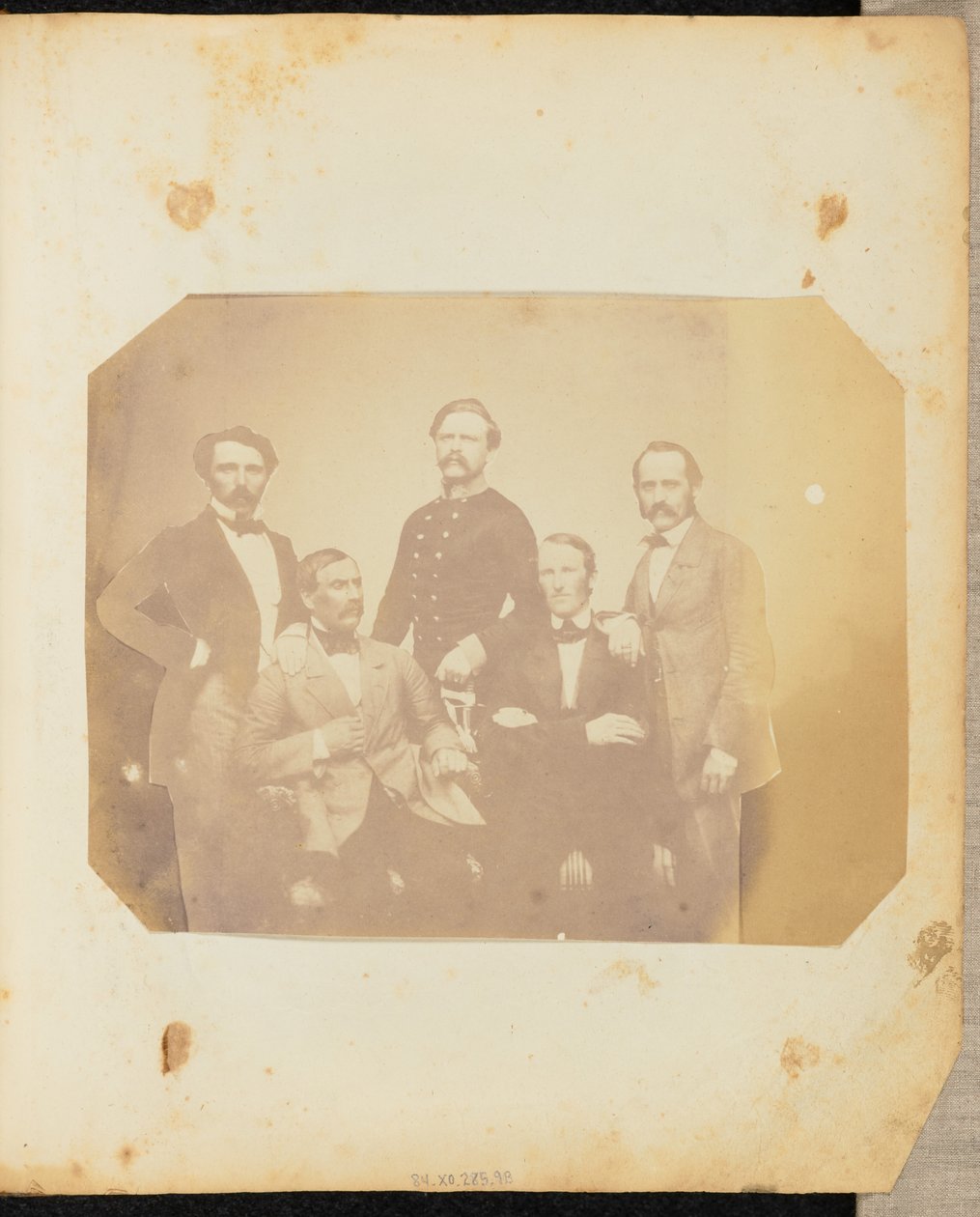 [Retrato de grupo de homens]. de Jakob Höflinger