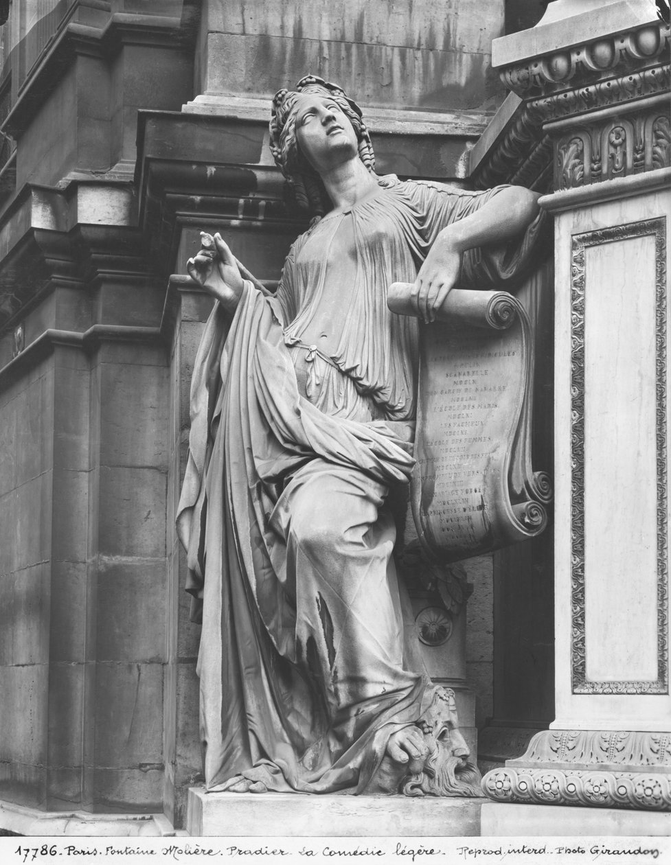 Moliere Fountain, Light Comedy, 1844 (mármore) (detalhe) (ver também 189432, 346524) de James Pradier