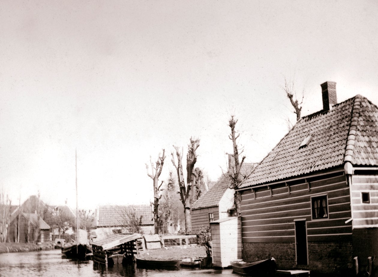 Casas de Canalside, Broek, Holanda, 1898 de James Batkin