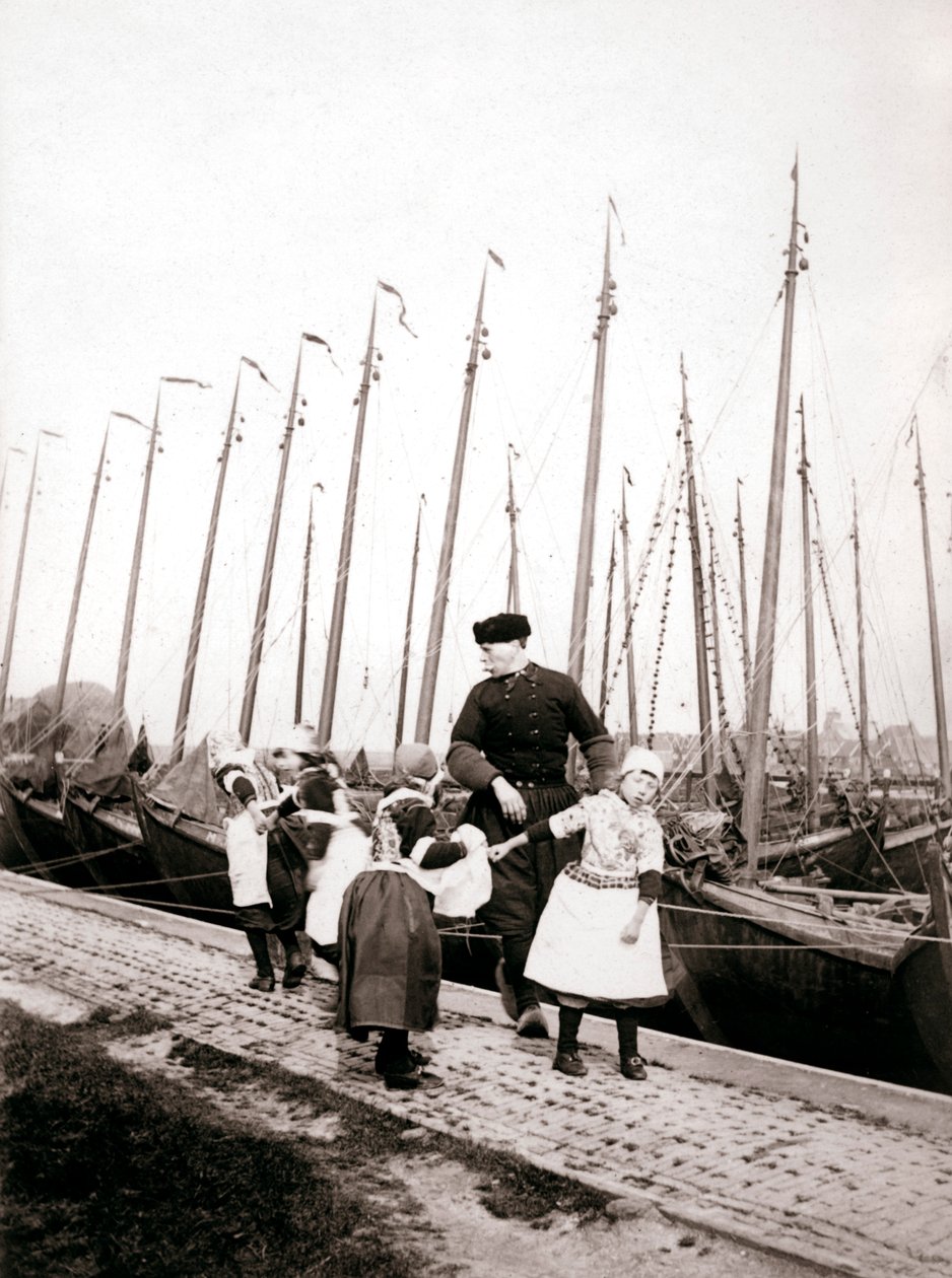Povo da Ilha Marken, Holanda, 1898 de James Batkin