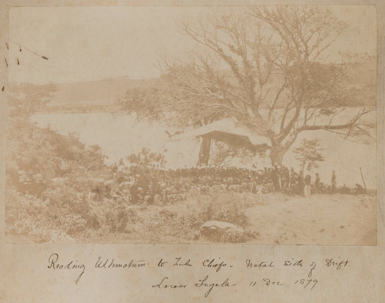 A leitura de um ultimato aos chefes zulu no lado natal de Drift Lower Tugela, 11 de dezembro de 1878 de James Lloyd