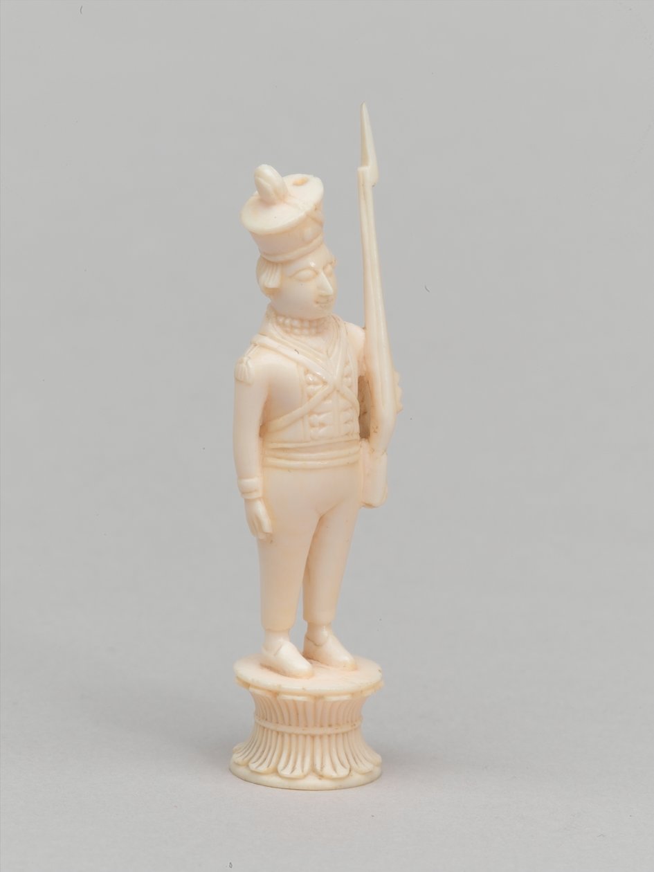 Peão branco, peça de xadrez, Índia, 1820 por volta de de James McLachlan Nairn