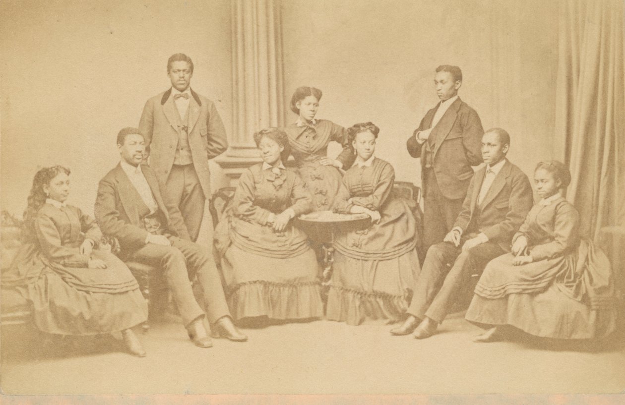 Carte-de-visite dos Cantores do Jubileu, 1872, impresso mais tarde. de James Wallace Black