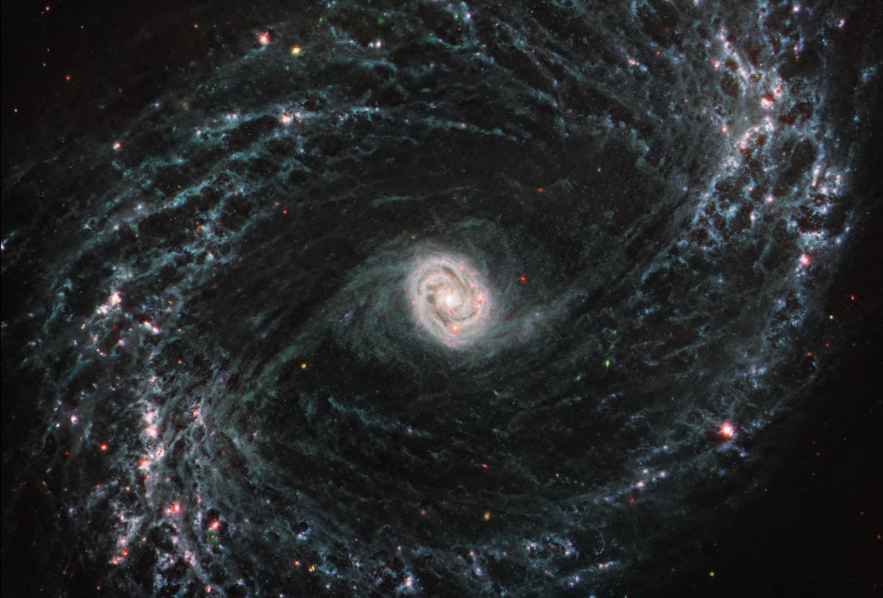 NGC 1433 (Imagem MIRI) de James Webb Space Telescope (NASA)