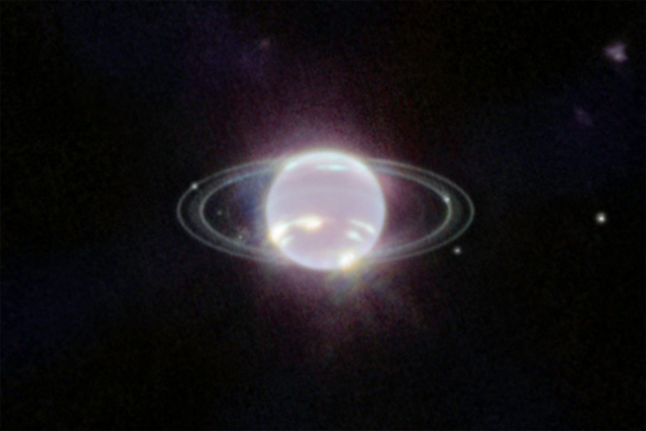 Neptuno de perto (NIRCam) de James Webb Space Telescope (NASA)