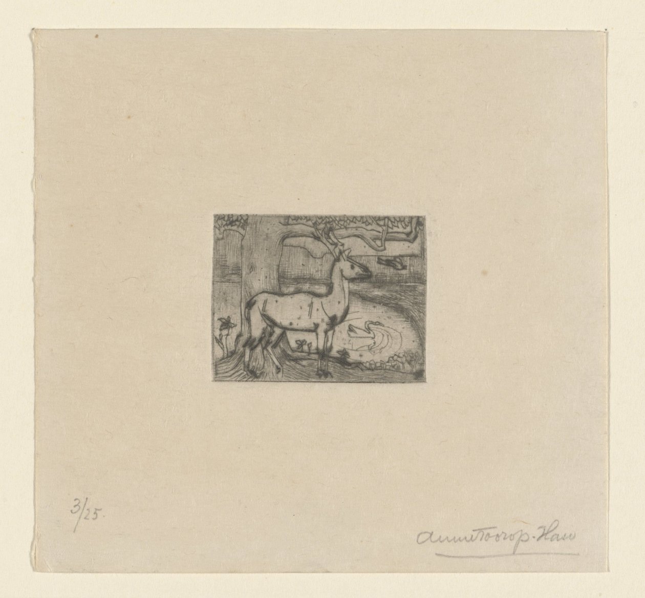 Veado perto de uma árvore na frente de uma lagoa Cervo perto de uma árvore (título original) de Jan Toorop