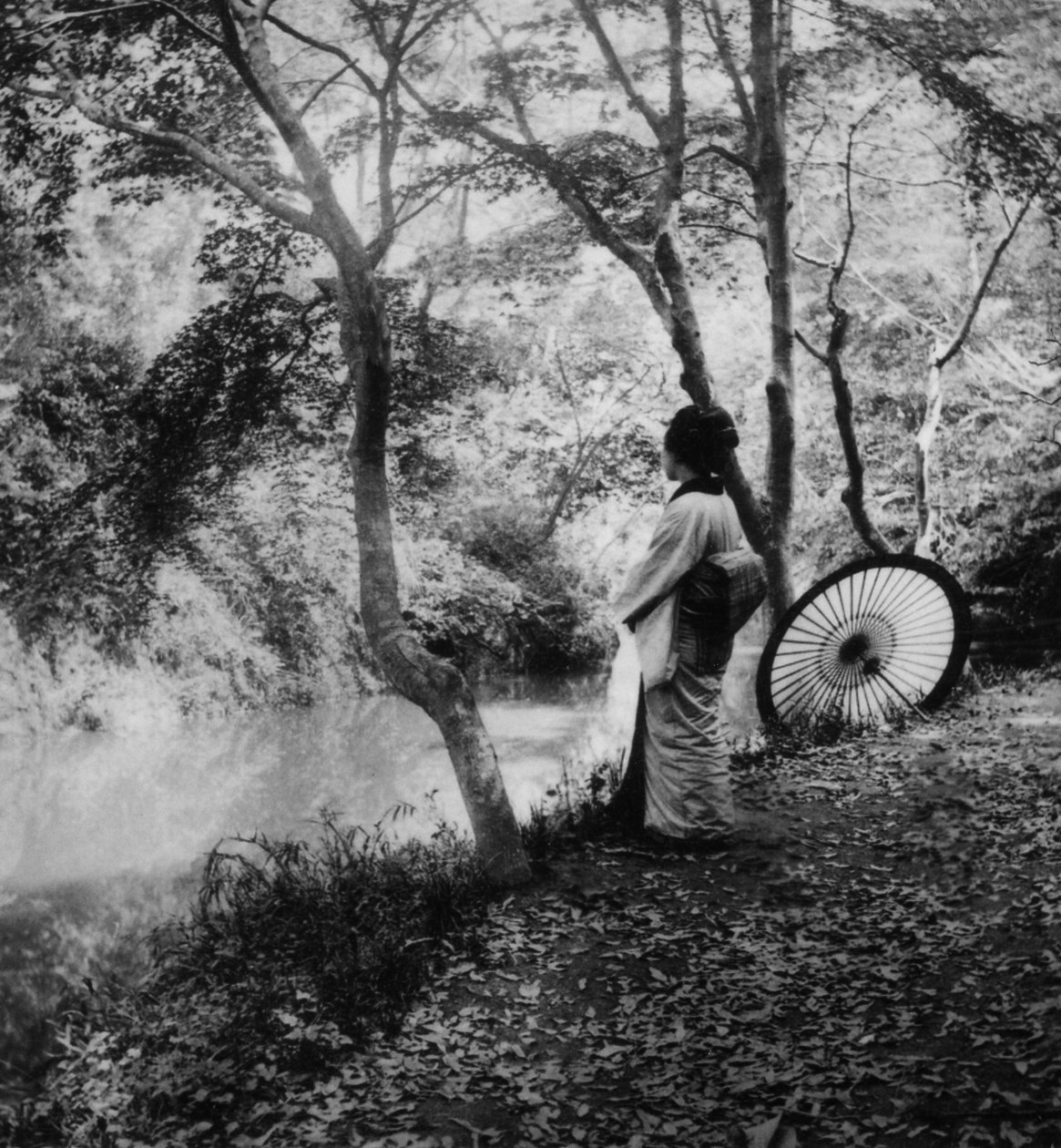 Outono no Japão, c.1900 (albumen photo) de Japanese Photographer