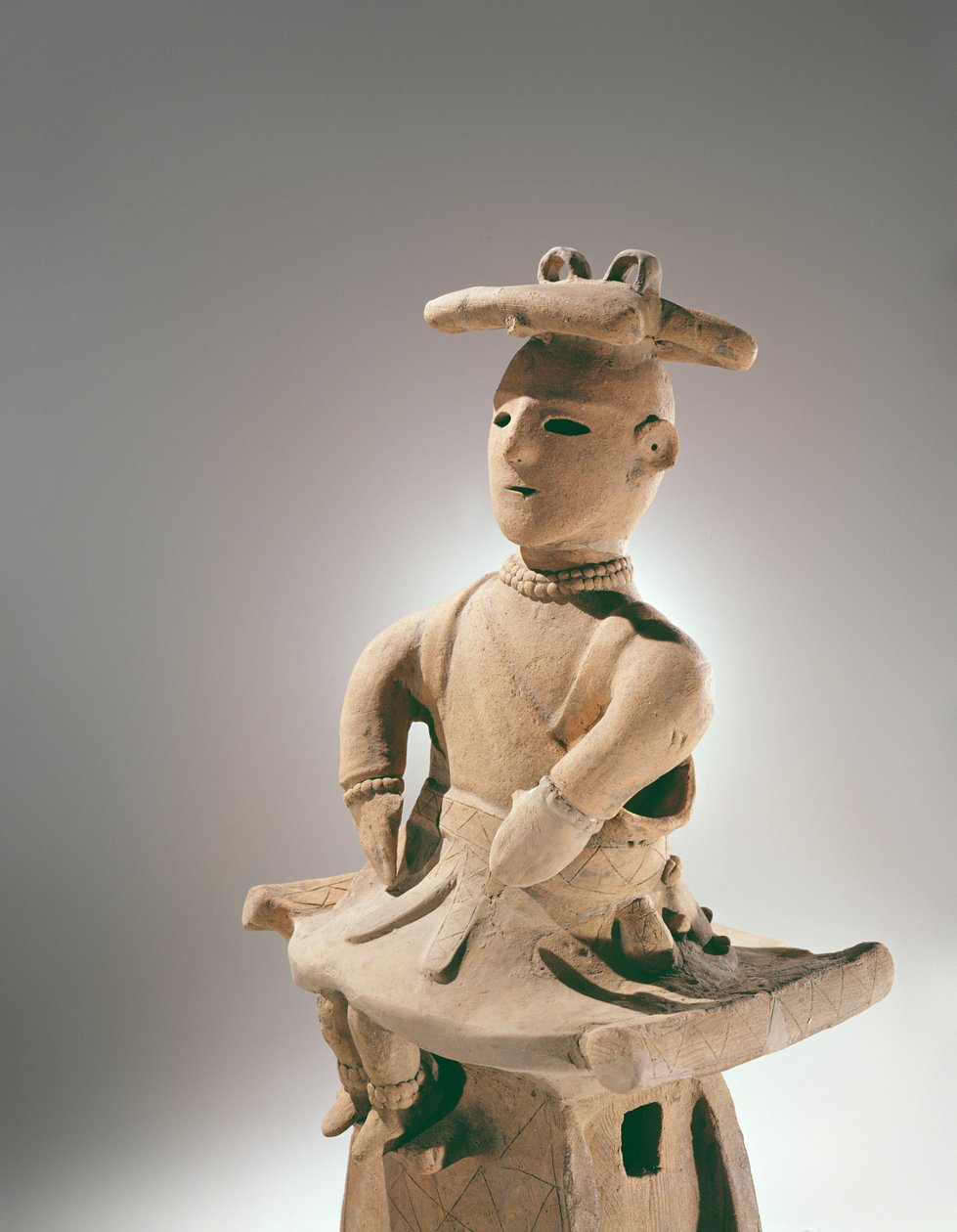 Figura infantil, período arcaico (terracota) de Japanese School