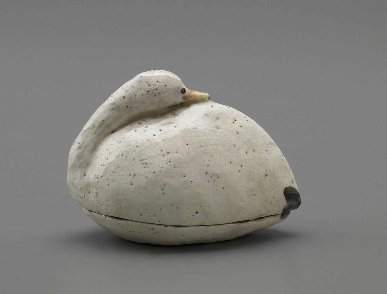 Recipiente na forma de um ganso de neve, Ikaho, prefecture de Gumma, era de Meiji (cerâmica) de Japanese School