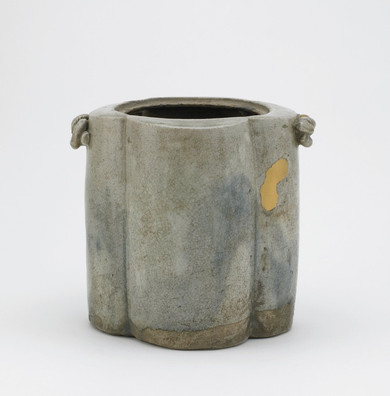 Jarro de água de cerimônia de chá de quatro lóbulos com duas alças, prefeitura de Gifu, período Edo, meados do século XVII (cerâmica) de Japanese School