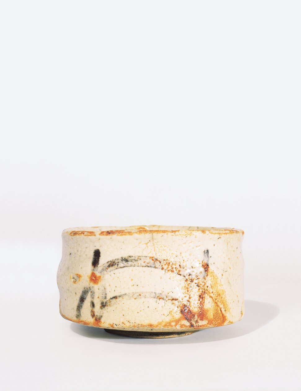 Tigela de chá Shino Chawan com rodapé baixo, Momoyama Period (grés esmaltado) de Japanese School