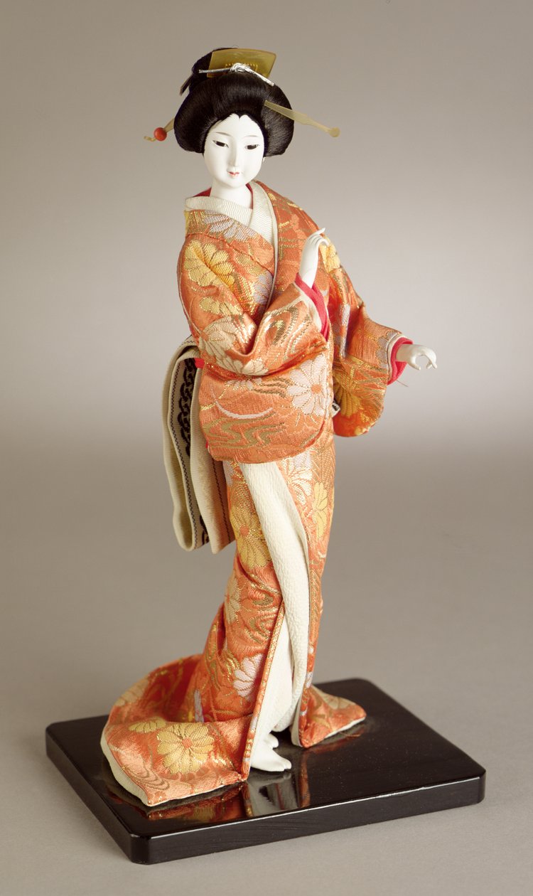 Boneca de senhora em pé, japonesa de Japanese School