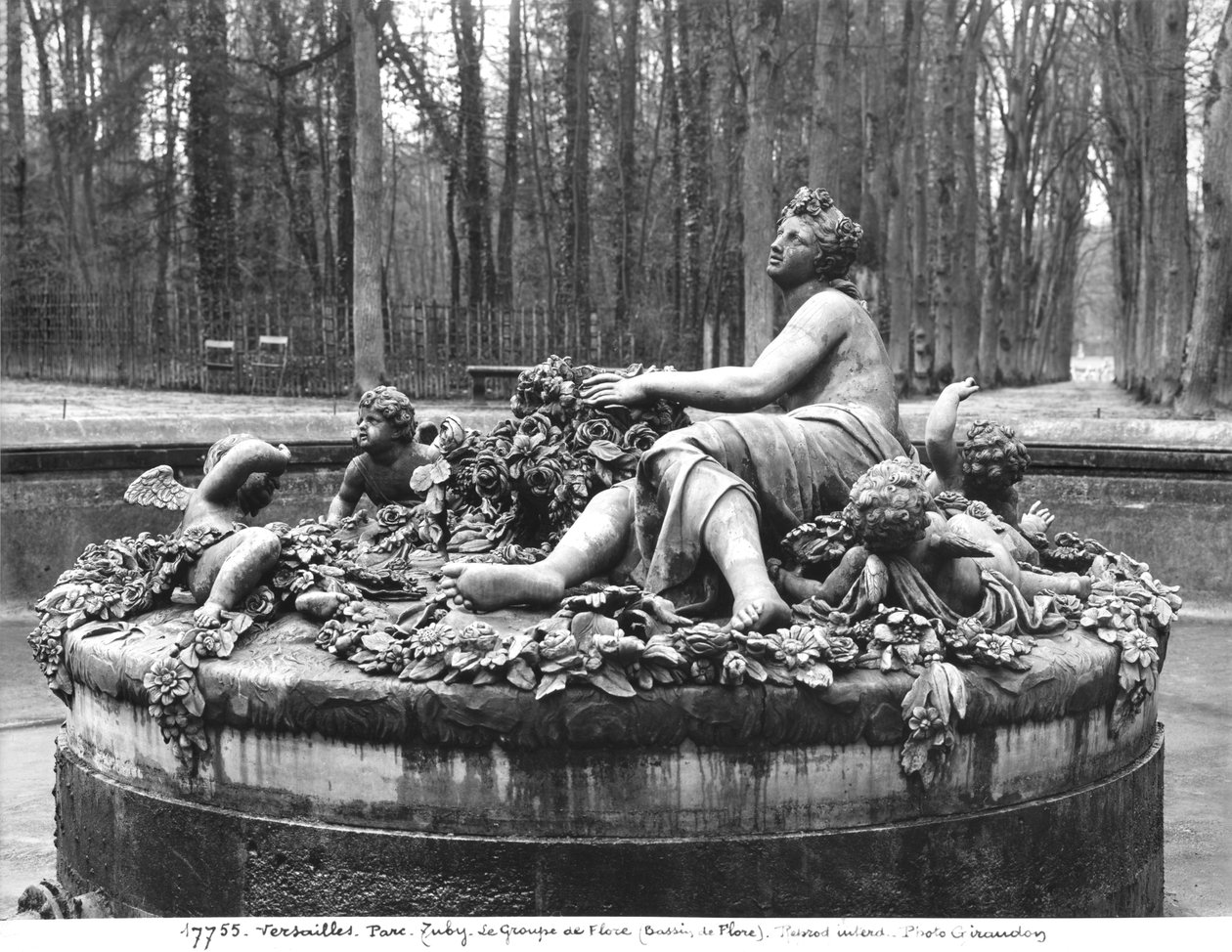 Grupo de Flora (ver também 252766) (bronze) de Jean Baptiste I Tuby