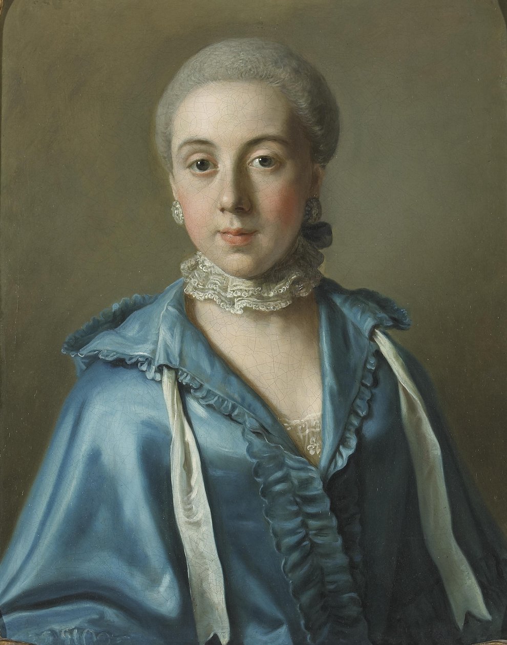 Um retrato de uma senhora com um vestido azul e gola de renda de Jean Étienne Liotard
