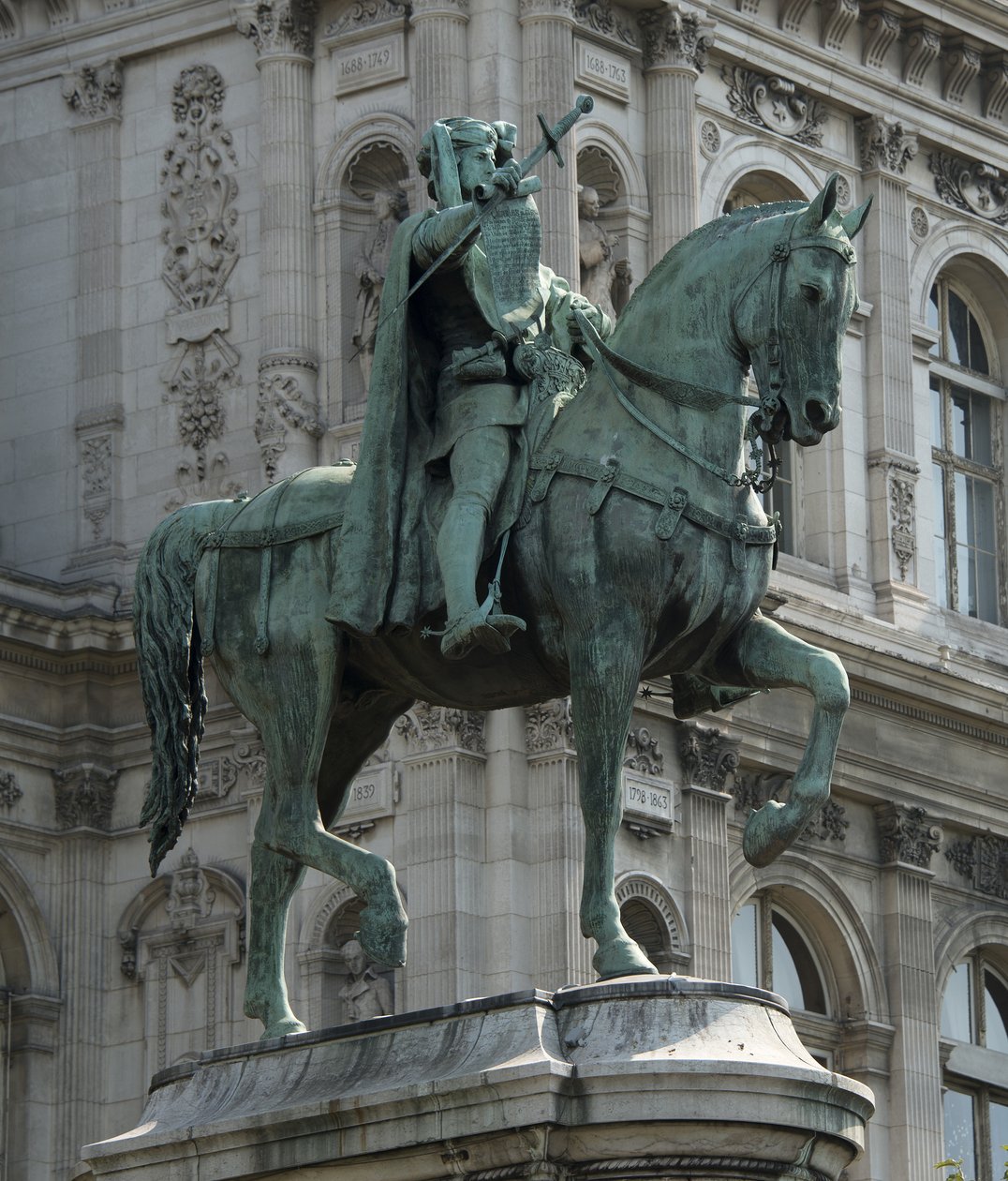 Estátua equestre do prevot dos comerciantes de Paris Etienne Marcel de Jean Antoine Marie Idrac