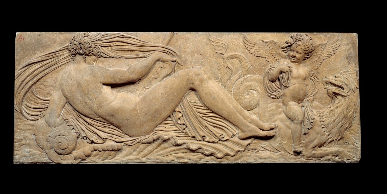 Ninfa e pequenos génios cavalgam num cavalo marinho; Ninfa e Tritão rodeados por dois pequenos génios. Baixo relevo. Escultura em pedra de Jean Goujon (1510-1567) de Jean Goujon