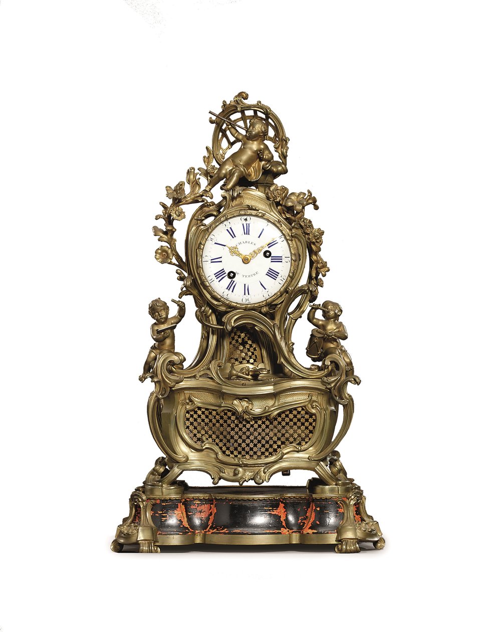 Um relógio de lareira musical Louis XV ormolu, c.1750 de Jean Joseph de Saint Germain
