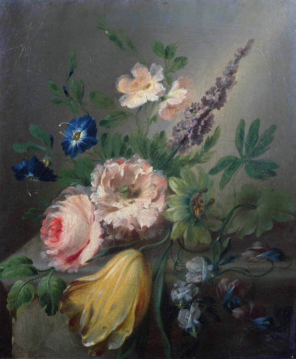 Ainda vida de rosas, flores de paixão, uma tulipa e outras flores em uma borda de pedra de Jean Louis Prevost