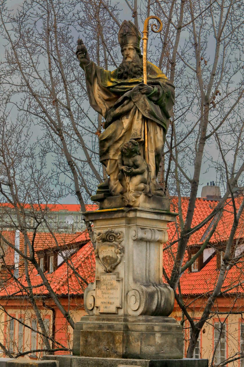 Estátua de Santo Agostinho de Hipona na Ponte Carlos de Jeronym (1632 1709) Kohl