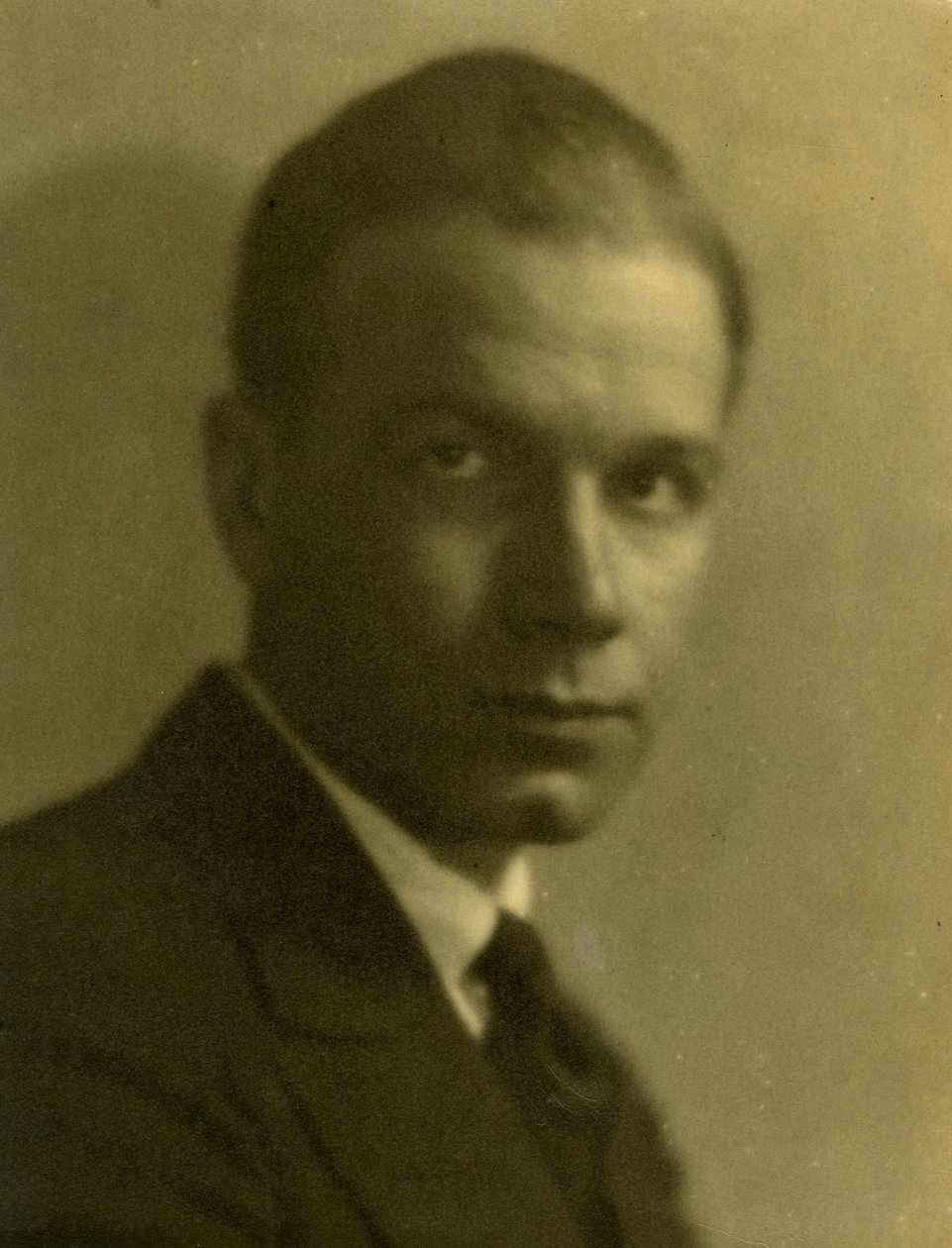 Kenneth Andrews ?, c.1905-27 (foto em prata gelatina) de Jessie Tarbox Beals
