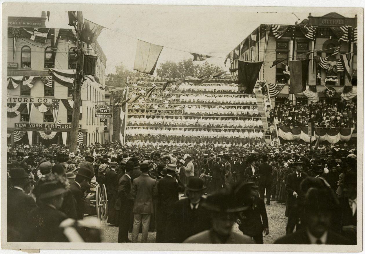 Newburgh: Bandeira viva de Jessie Tarbox Beals