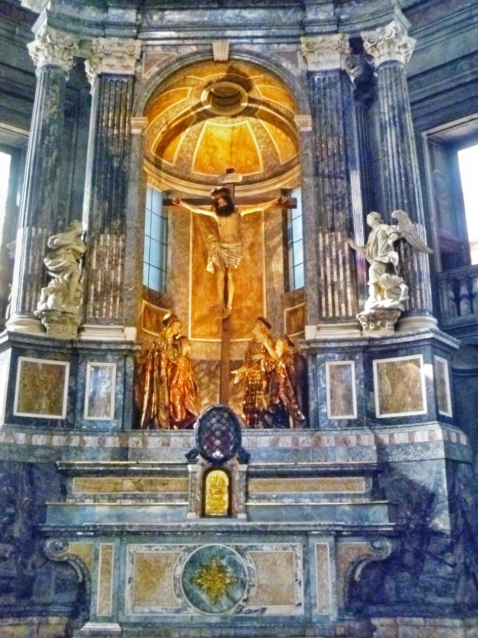 O Altar do Crucifixo de JoJan