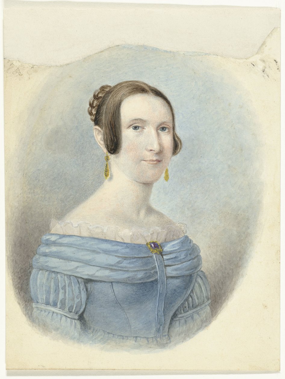 Mulher de bata azul, com brincos dourados de Johannes Hari (I)