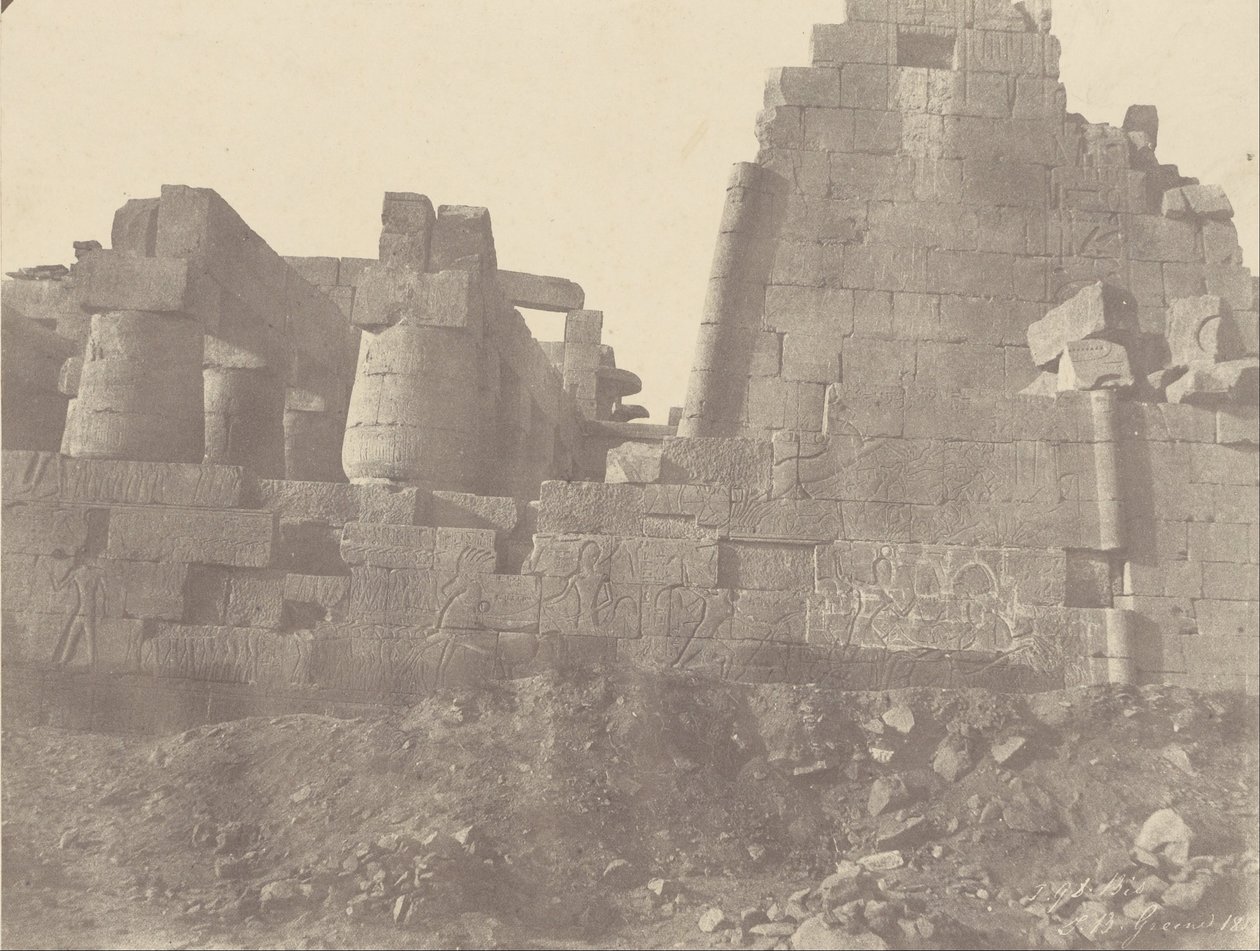 (Karnac, Salão Hypostyle, Muro Norte, Face Externa, N ° 1 bis) de John Beasly Greene